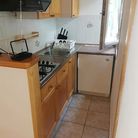 Pocitniska Hiska Polovnik * בובק